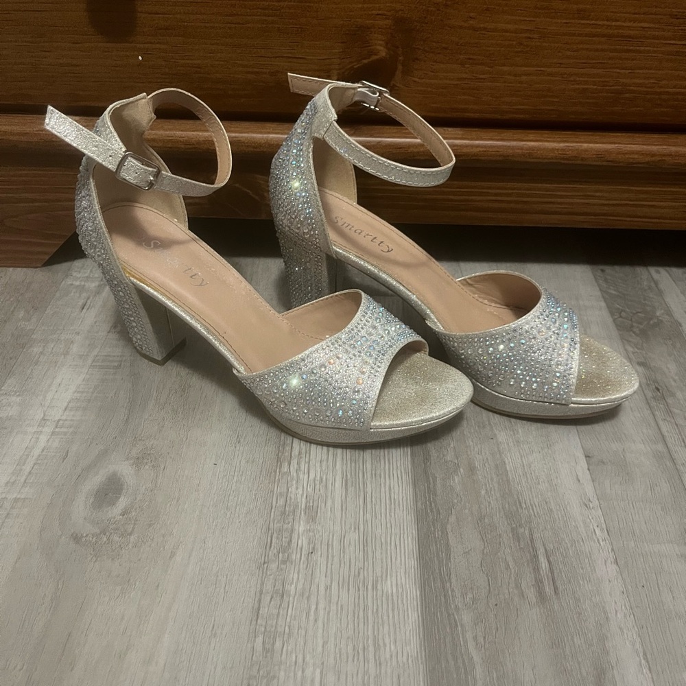Size 9 heels